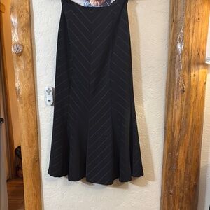 Chic Black A-Line Skirt with Subtle Stripes